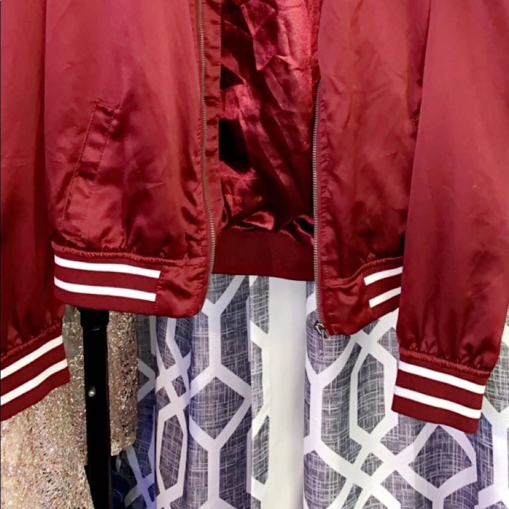 bomber jacket - Picture 2 of 5